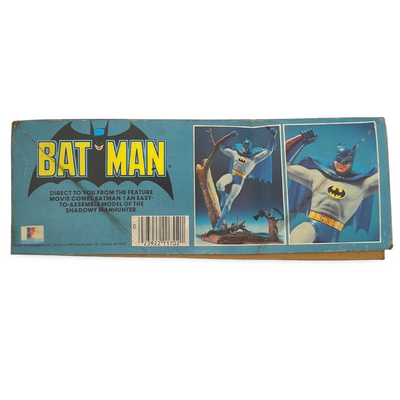 MPC バットマン スーパー・パワーズ 1/1702 外箱側面（完成見本写真とバーコード付き）