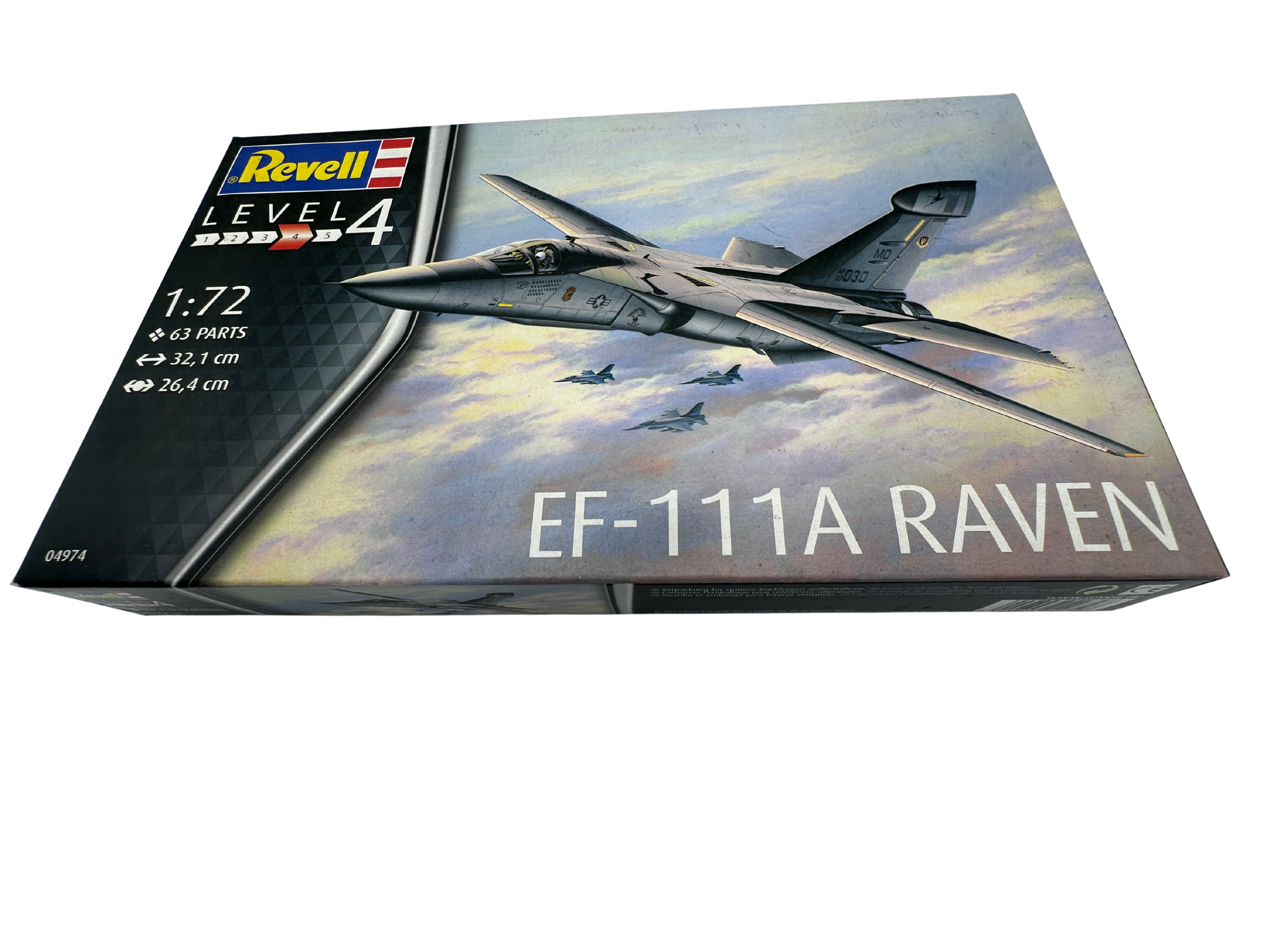 レベル 04974 1/72 EF-111A レイヴン 箱上面